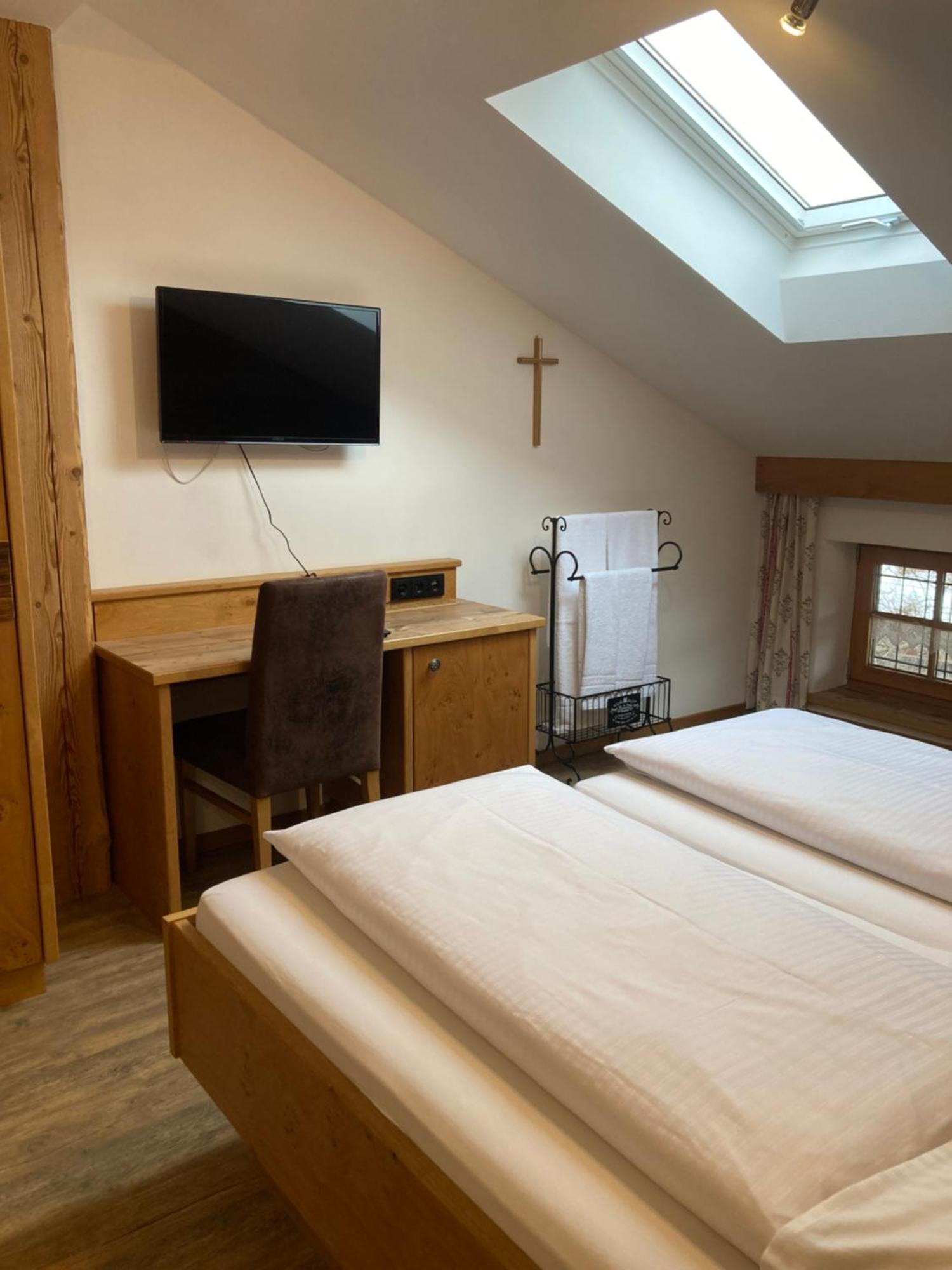 Hotel Beim Huber In Linden 2*